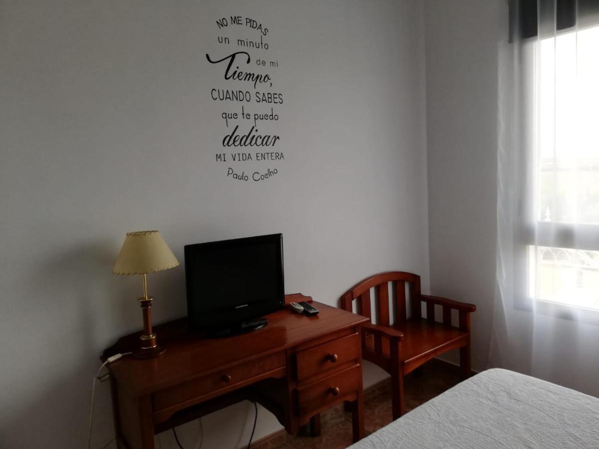 Hotel Poniente Мораледа-де-Сафайона Экстерьер фото